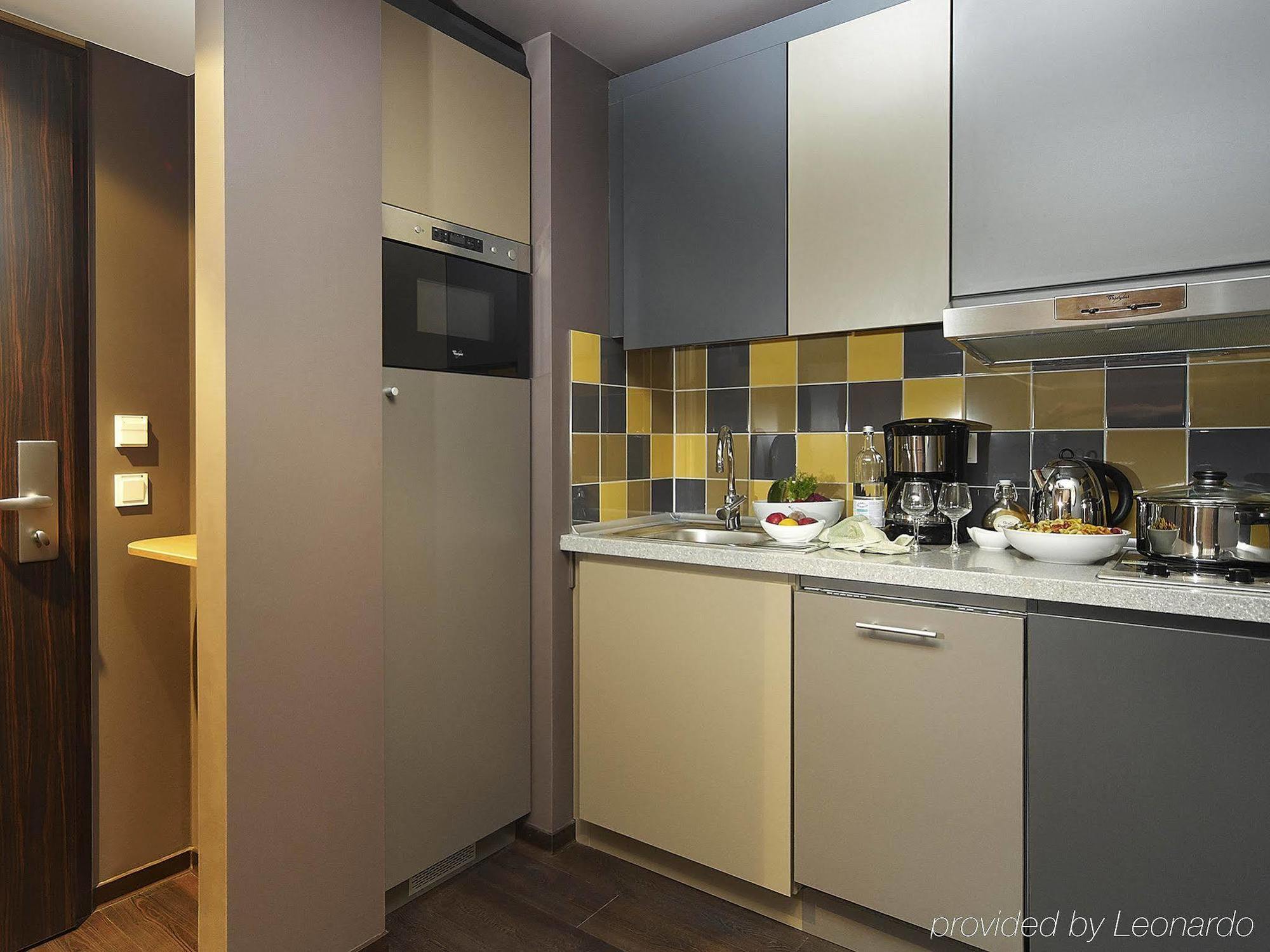 Aparthotel Adagio Koeln City Bagian luar foto
