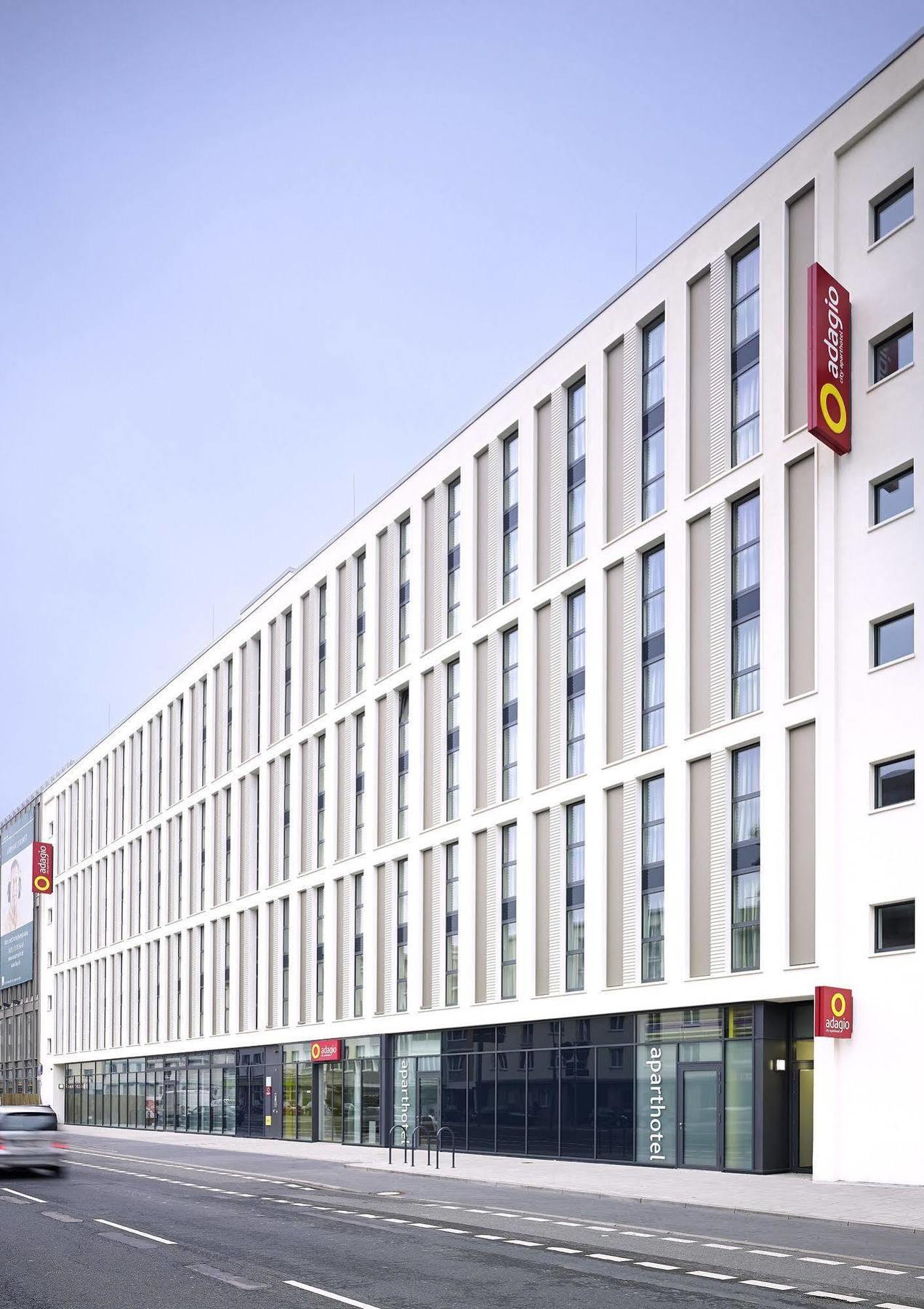 Aparthotel Adagio Koeln City Bagian luar foto